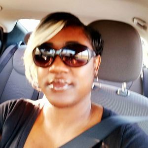 Meet your Posher, Nikisha